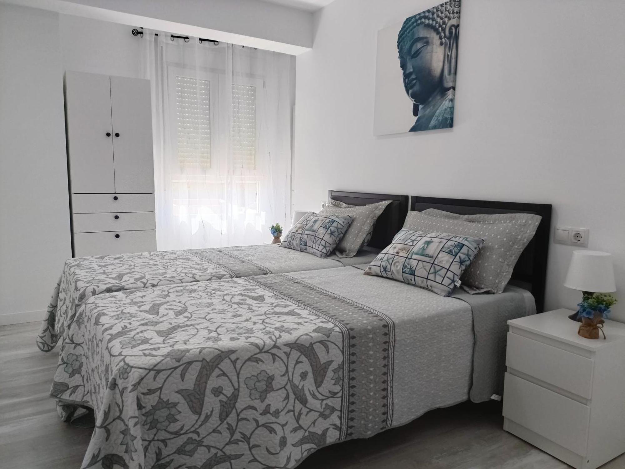 Mare De Deu, Vivienda Vacacional Para Familias Y Mayores De 25 Anos En El Grao De Gandia-Playa Playa de Gandia Екстер'єр фото