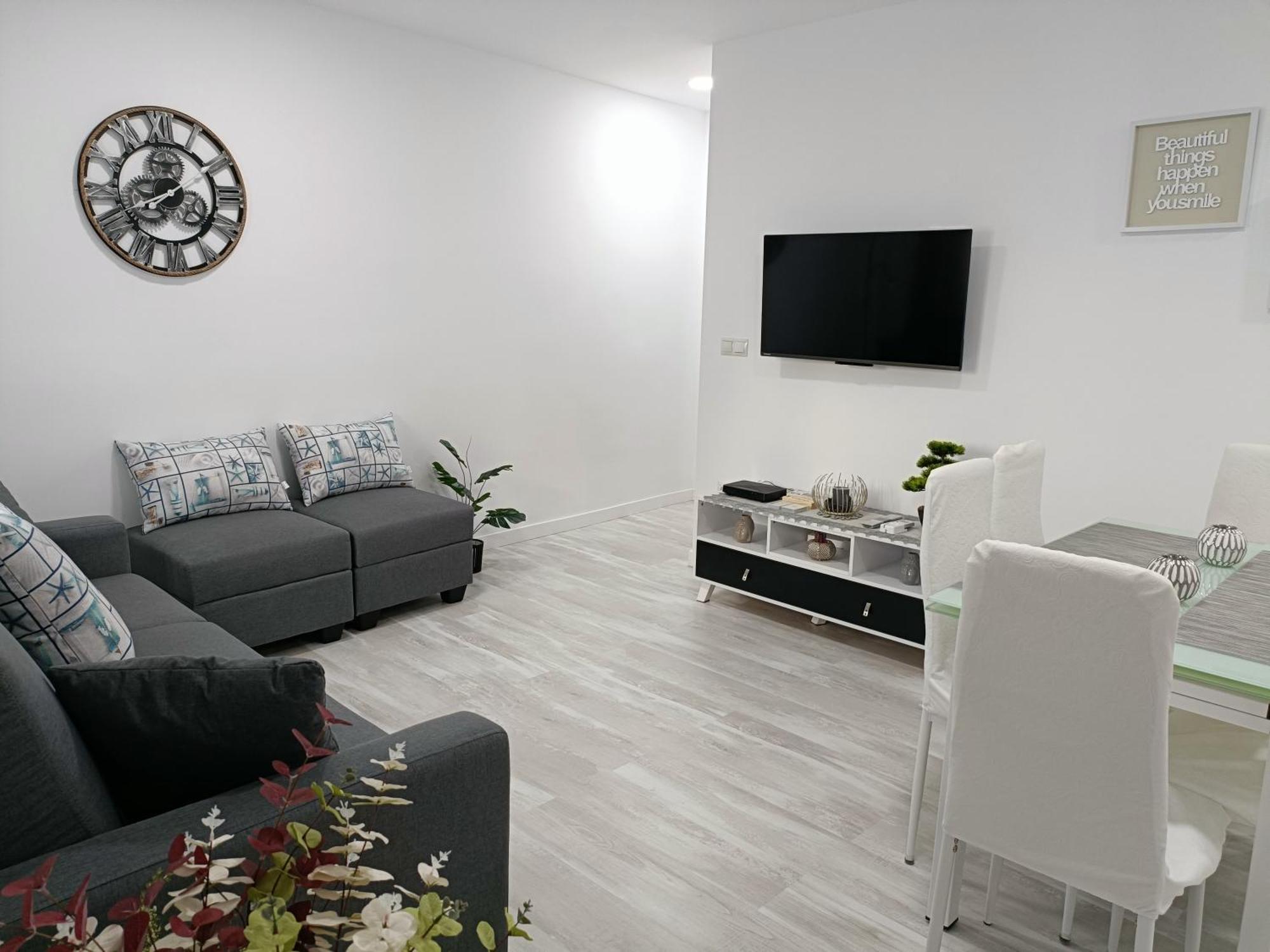 Mare De Deu, Vivienda Vacacional Para Familias Y Mayores De 25 Anos En El Grao De Gandia-Playa Playa de Gandia Екстер'єр фото